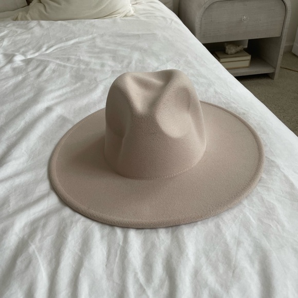 Free People Accessories - NWT FP Hat